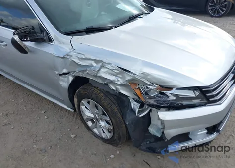 2016 Volkswagen Passat 1.8T S z USA, uszkodzony, nr VIN 1VWAS7A31GC042179